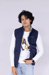 Two side solid reversible sleeveless puffer jacket